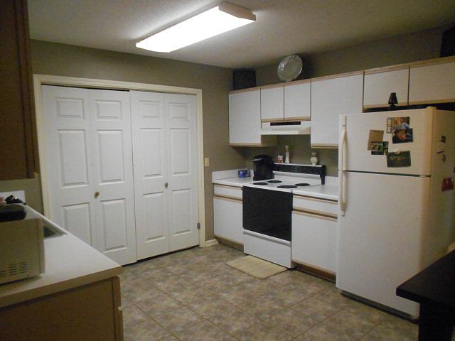 2nd image of 116 Skyline Dr