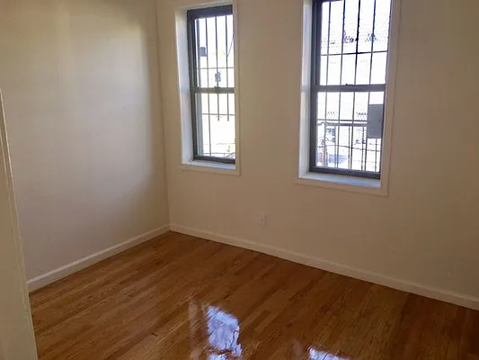 Rented by Fifth & Forever LLC | media 20