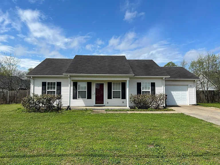 1417 Journey Dr — Photo 1