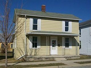 2nd image of 113 W Water St