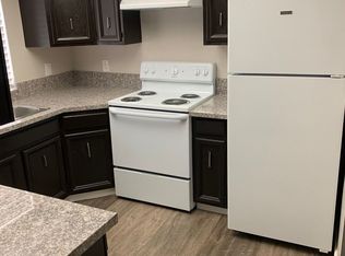 5308 Fairfax Rd APT F, Bakersfield, CA 93306