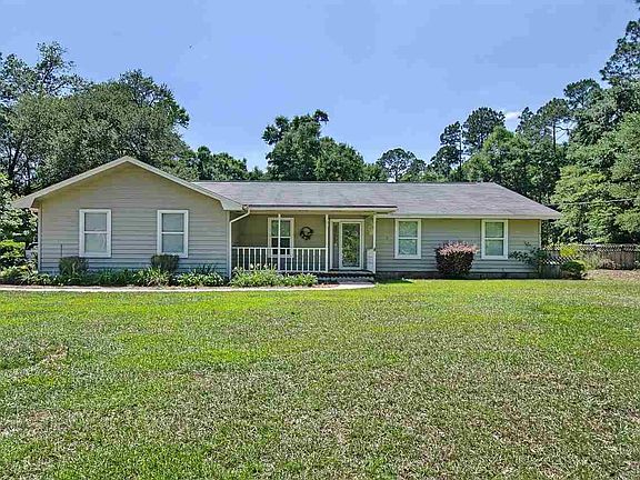 4th image of 3496 Riverhill Dr