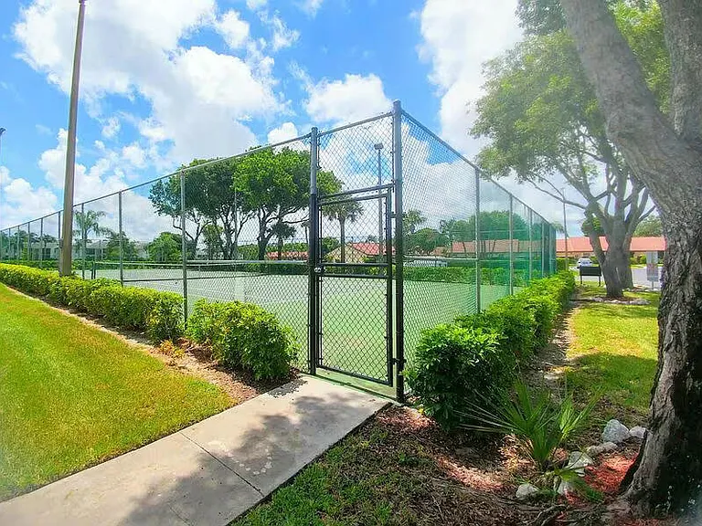 1105 Green Pine Blvd #C1 — Photo 11