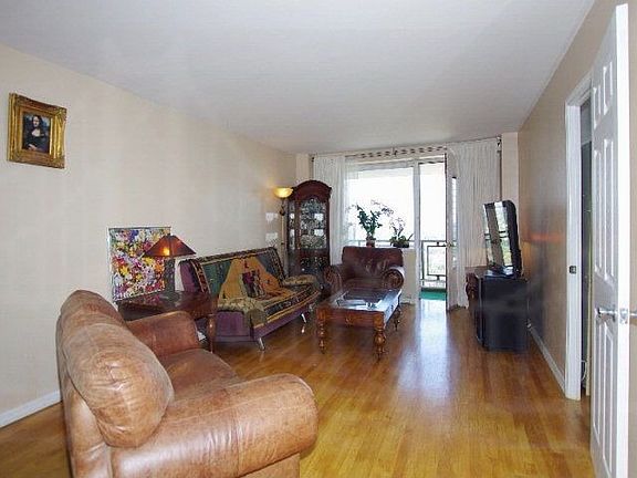 2nd image of 5700 Arlington Ave APT 22C