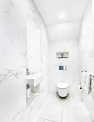 Rented by Nicholas C Abate Real Estate | media 20