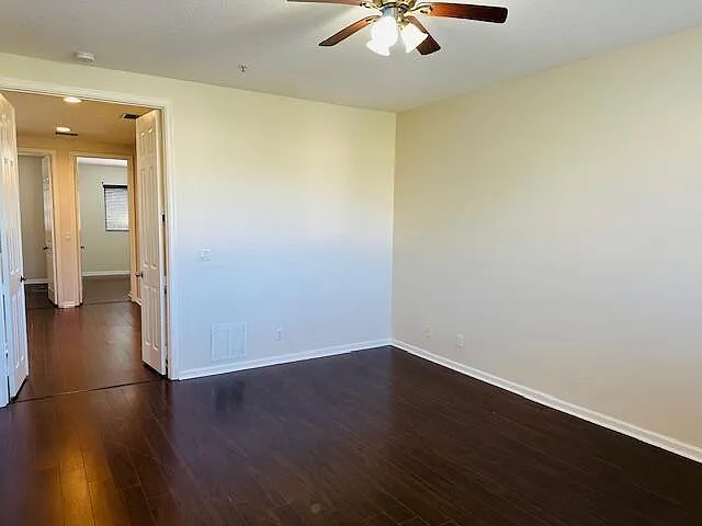 4390 Berkshire Wharf Dr — Photo 13