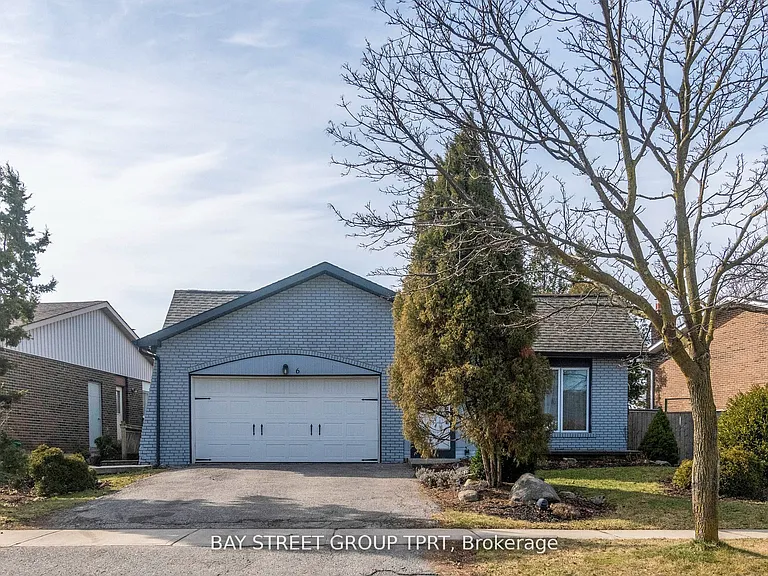 6 Blackthorn Ln — Photo 1