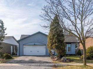 6 Blackthorn Ln, Brampton, ON L6V3K8
