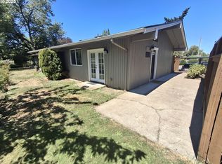2120 W 14th Ct, Eugene, OR 97402