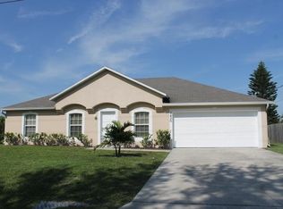 2420 SW Monterrey Ln, Port Saint Lucie, FL 34953