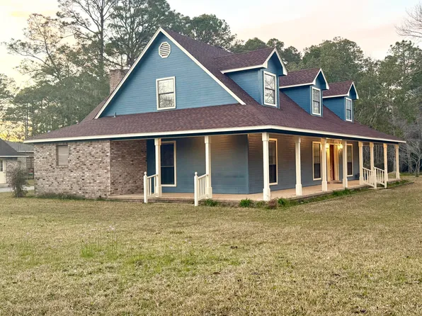 5809 Southland St, Ocean Springs, MS 39564