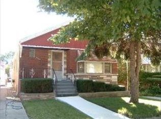 8035 S Sacramento Ave, Chicago, IL