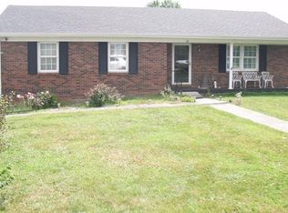 210 Estes Dr, Lancaster, KY 40444