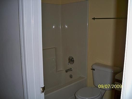 2nd image of 2709 B Bluff View Dr