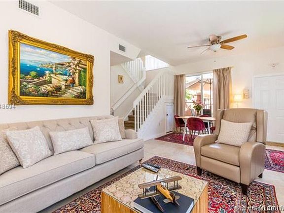 5th image of 4914 Spinnaker Dr #5010