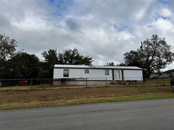 431 S Hyden, Stratford, OK 74872