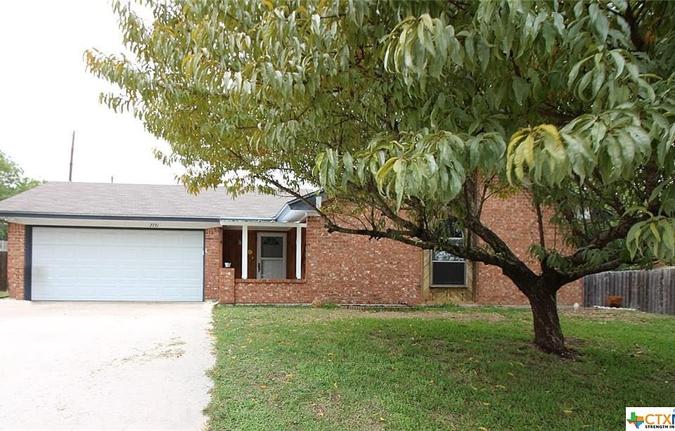 1st image of 2731 Phyllis Dr