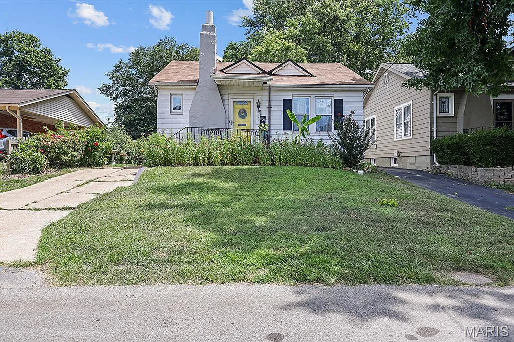 442 Magnolia Ave photo 1