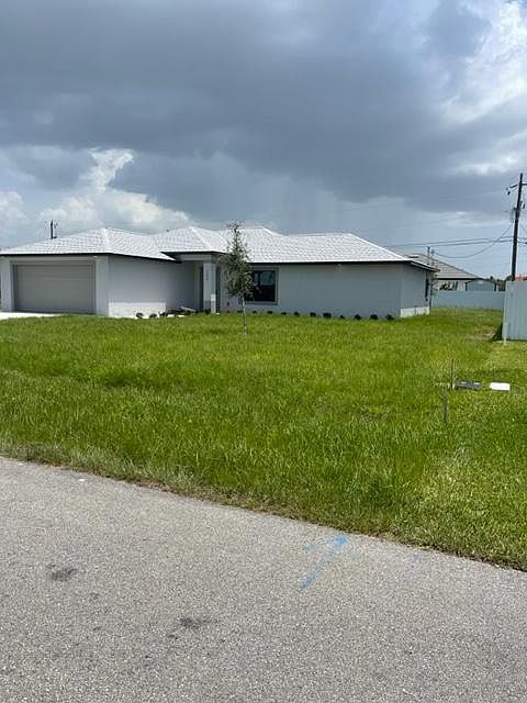 1st image of 1713 SE 21st Ter