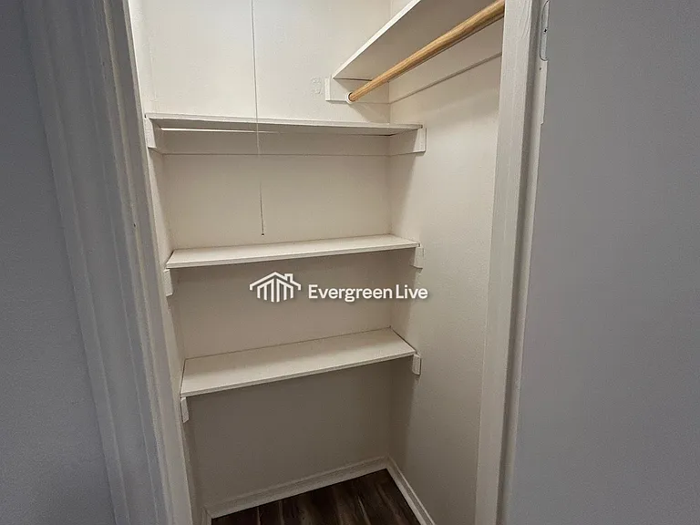 52 Callan Ct — Photo 9