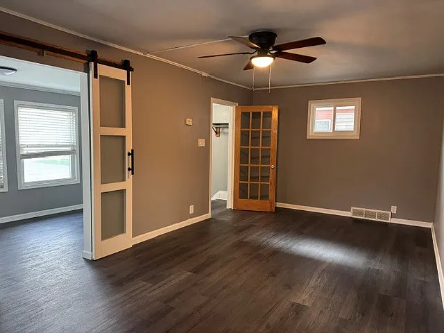 2 bed, 1100 sqft, $1,500 — Photo 3