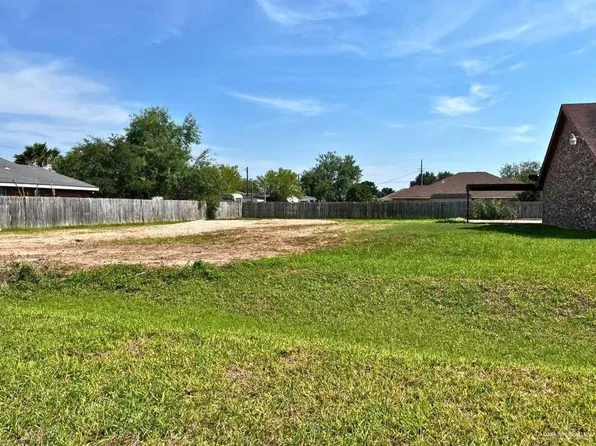 1109 W Eisenhower St, Pharr, TX 78577