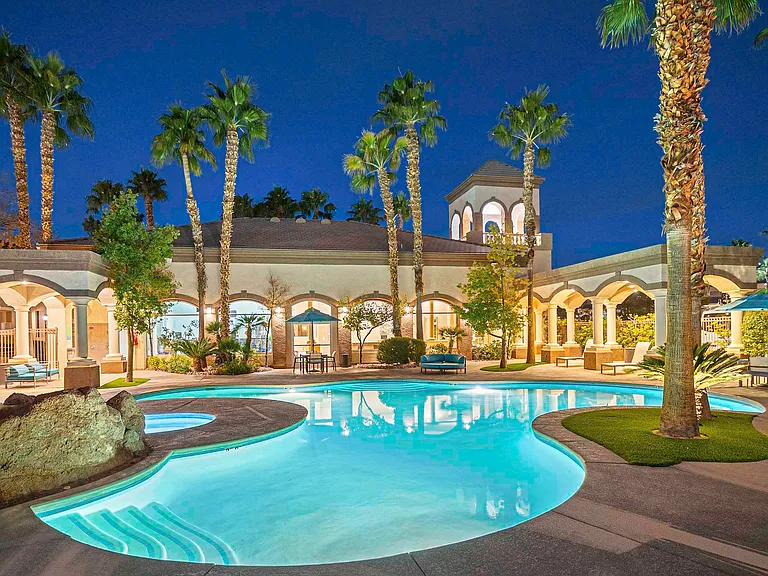Resort at The Lakes — Photo 98
