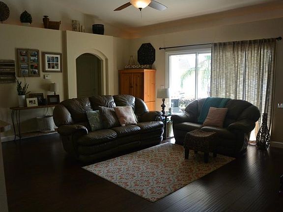 3rd image of 8287 Westmont Terrace Dr