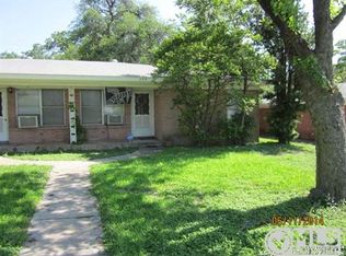 209 Sunnyland Dr, San Antonio, TX 78228