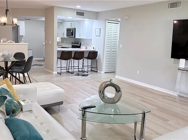 59 Camelot Gardens Blvd #110 — Photo 5
