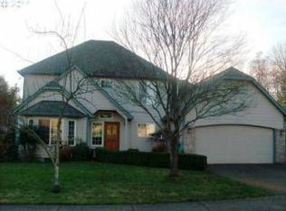 17195 SE Stanvick Ct, Milwaukie, OR 97267