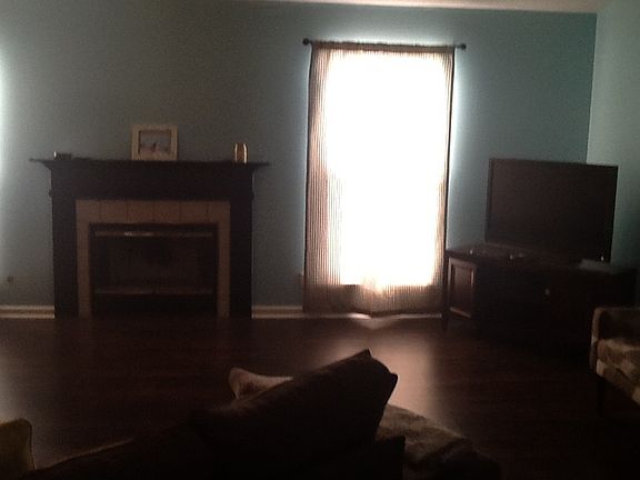 3rd image of 5039 Wolflake Dr