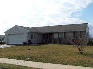 42 Village Dr, Newmanstown, PA 17073