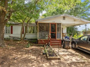 131 Tharon Dr, Spartanburg, SC 29303