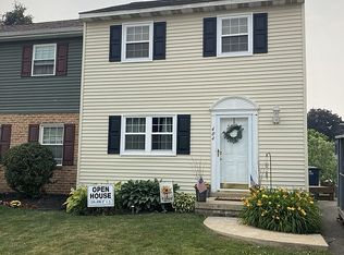 404 Larkspur Loop, Lancaster, PA 17602