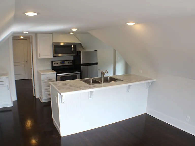 3339 Charlotte St #3 — Photo 10