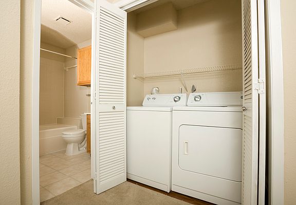 4th image of 1710 W Tc Jester Blvd APT 3322