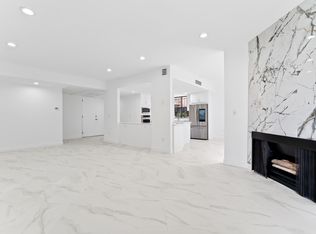 2175 S Beverly Glen Blvd APT 208, Los Angeles, CA 90025