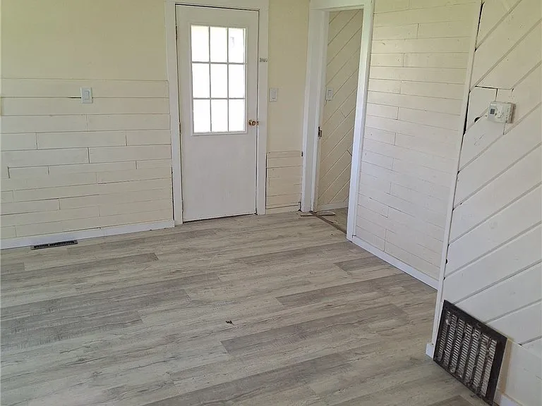 40 Oak St #3 — Photo 3