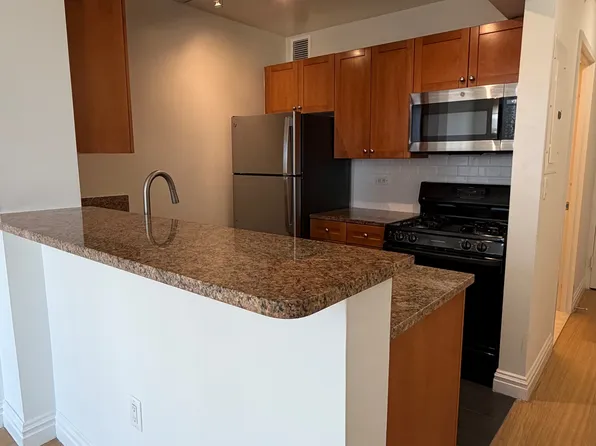 1500 Lexington Avenue image 9 of 15