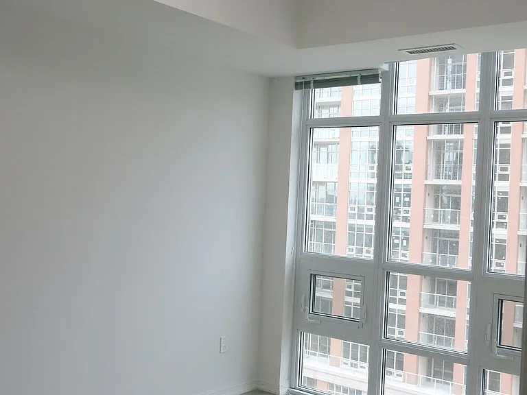 65 Liberty St #1509 — Photo 8