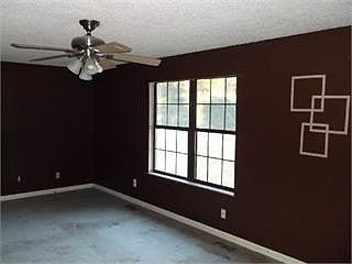 5th image of 1317 Margaret Ln
