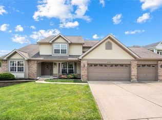 416 Roosevelt Woods Ct, Fenton, MO