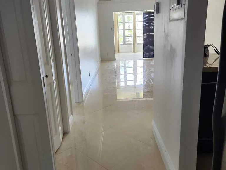 9355 SW 8th St #222 — Photo 18