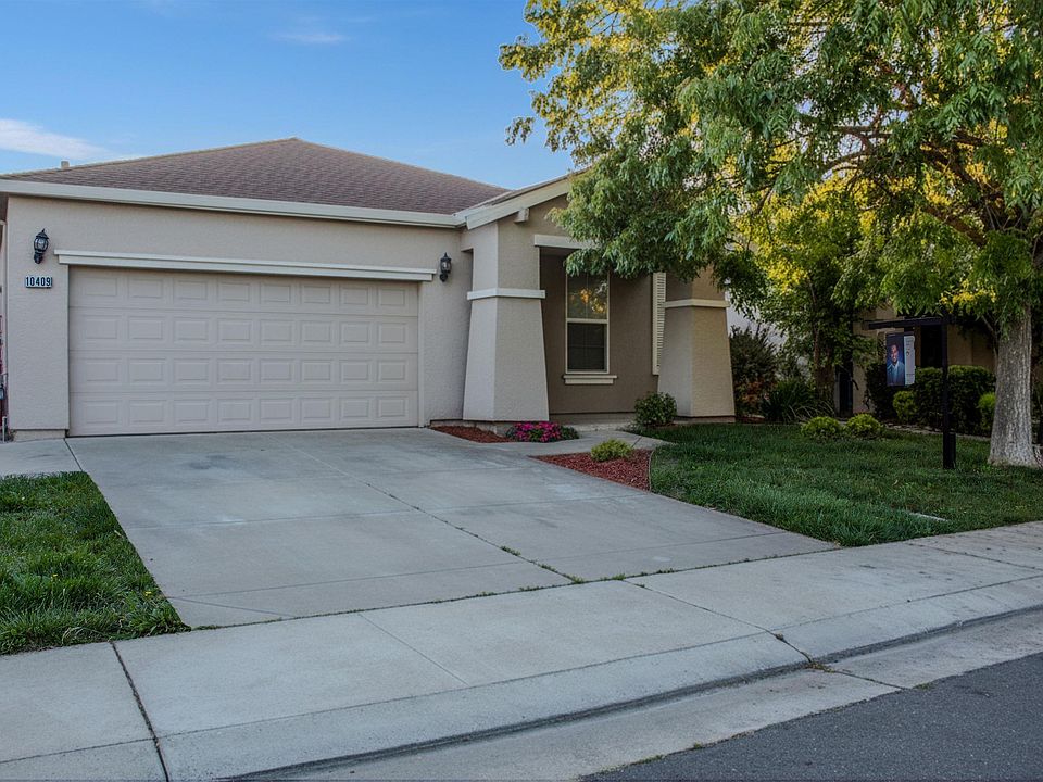 1st image of 10409 Pebble Run Ln