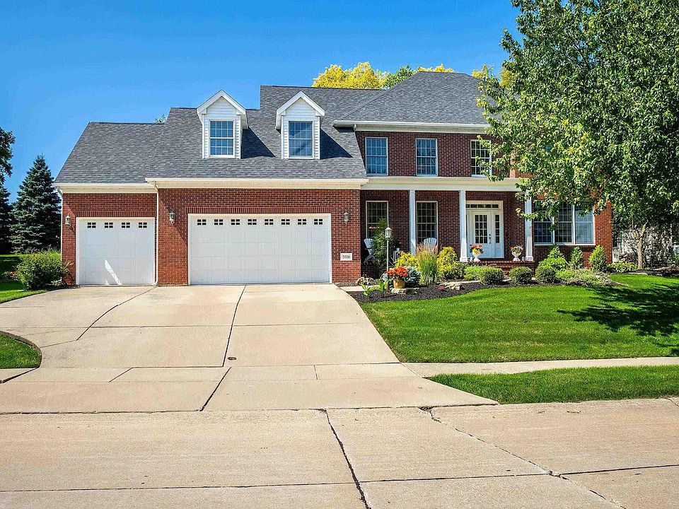 5700 Barcelona St, Bettendorf, IA 52722 Zillow
