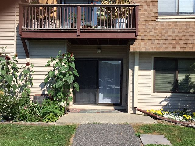 2nd image of 313 Vista On The Lk