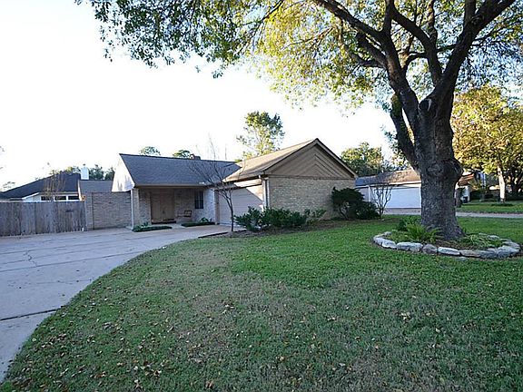 2nd image of 1006 Oxborough Dr