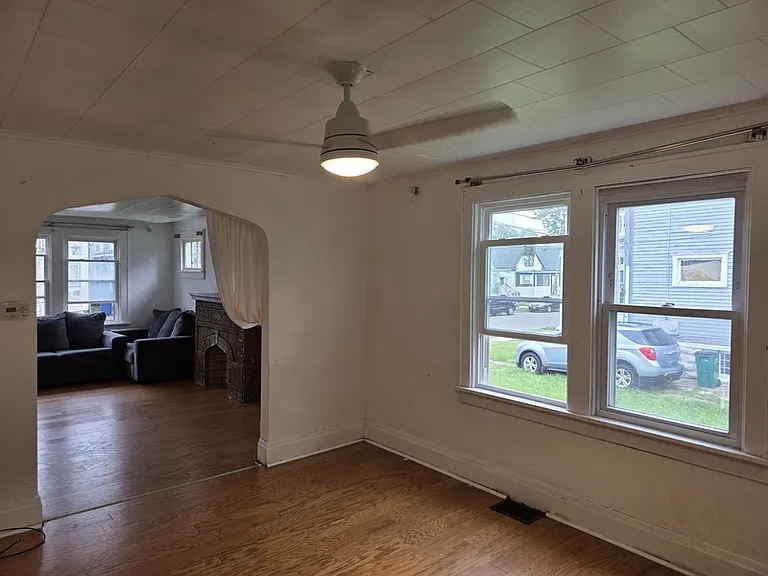 141 Leroy Ave #1 — Photo 6