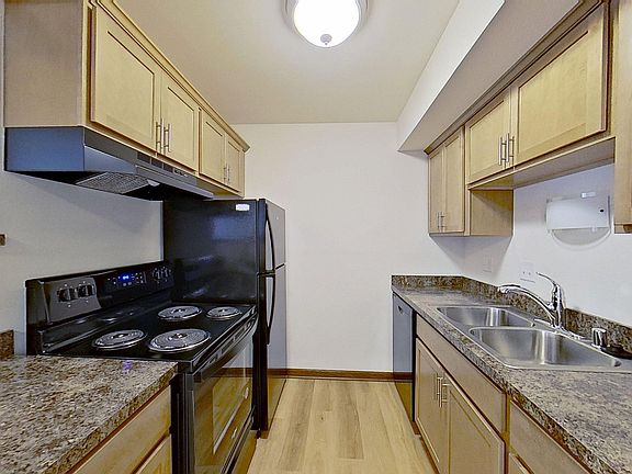 4th image of N81W15141 Appleton Ave #13